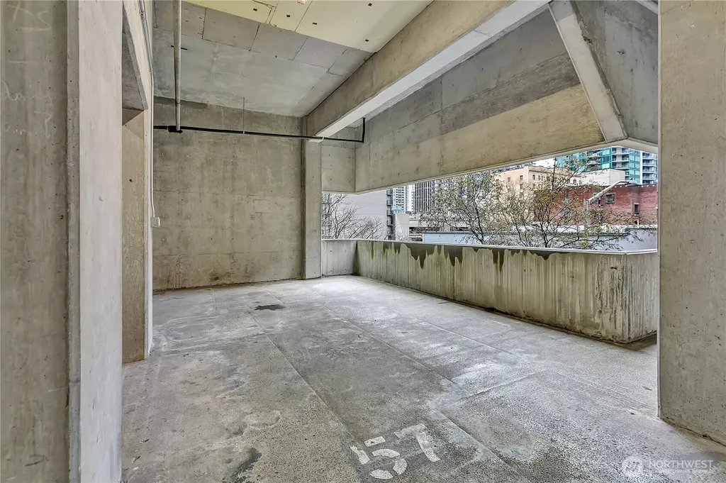 2100 3rd Avenue Seattle WA 98121