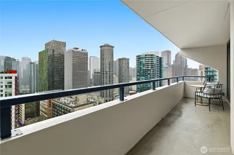 2100 3rd Avenue Seattle WA 98121
