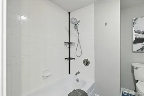 2100 3rd Avenue Seattle WA 98121