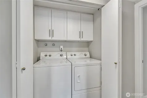 2100 3rd Avenue Seattle WA 98121