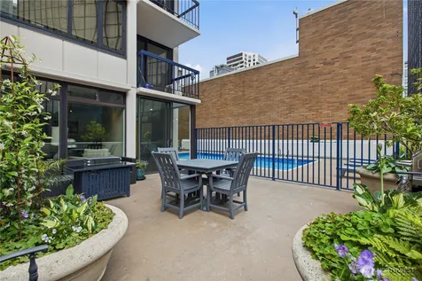 2100 3rd Avenue Seattle WA 98121