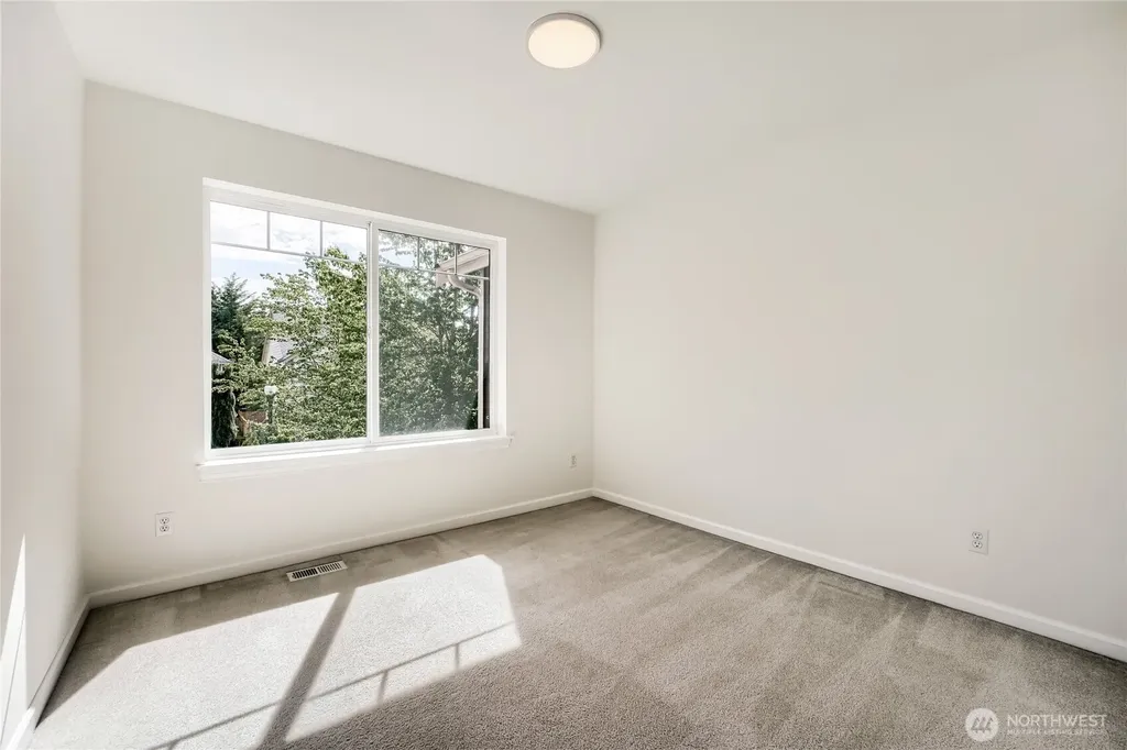 27419 237th Ave Avenue SE Maple Valley WA 98038