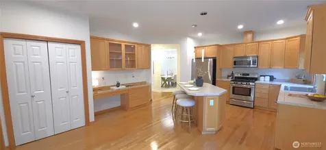 27419 237th Ave Avenue SE Maple Valley WA 98038