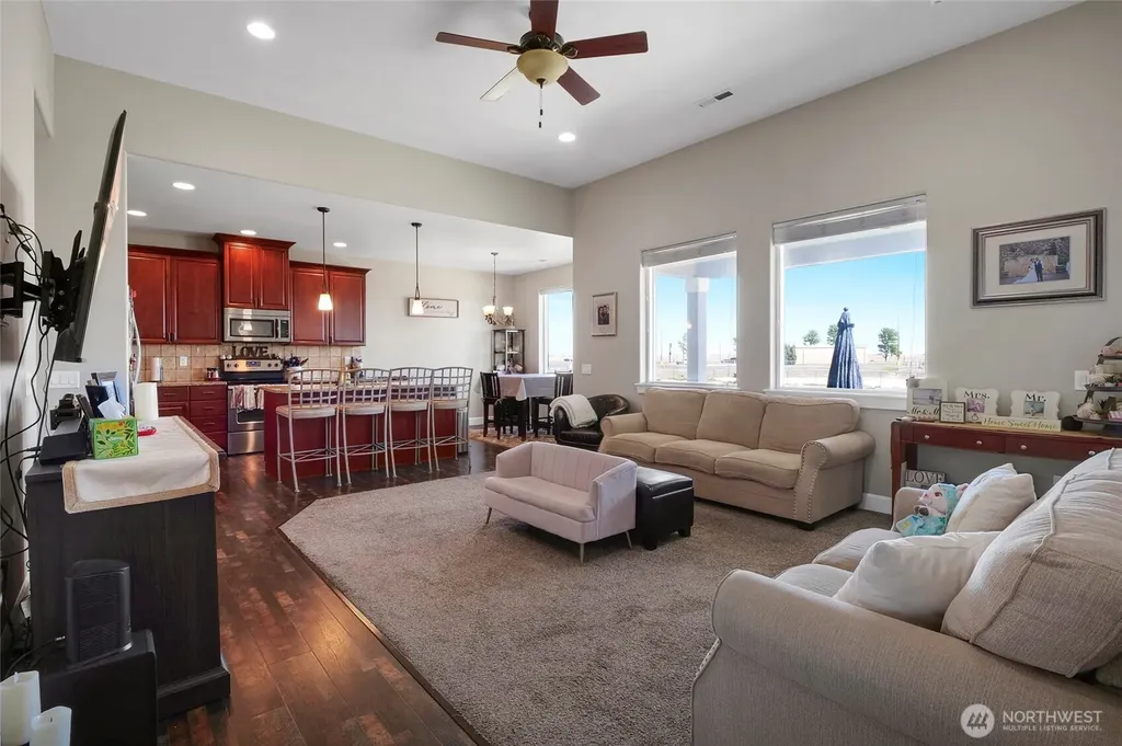 1645 E Madera Street Othello WA 99344