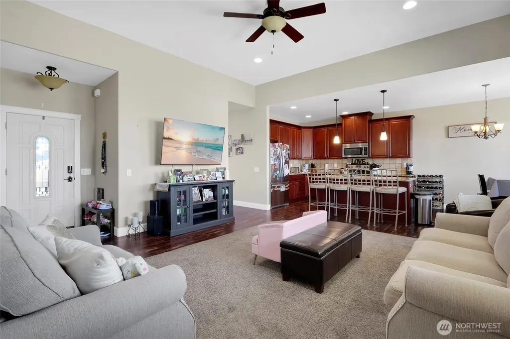 1645 E Madera Street Othello WA 99344
