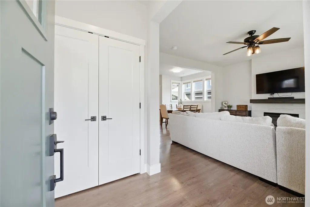 13255 178th Avenue Ct E Bonney Lake WA 98391