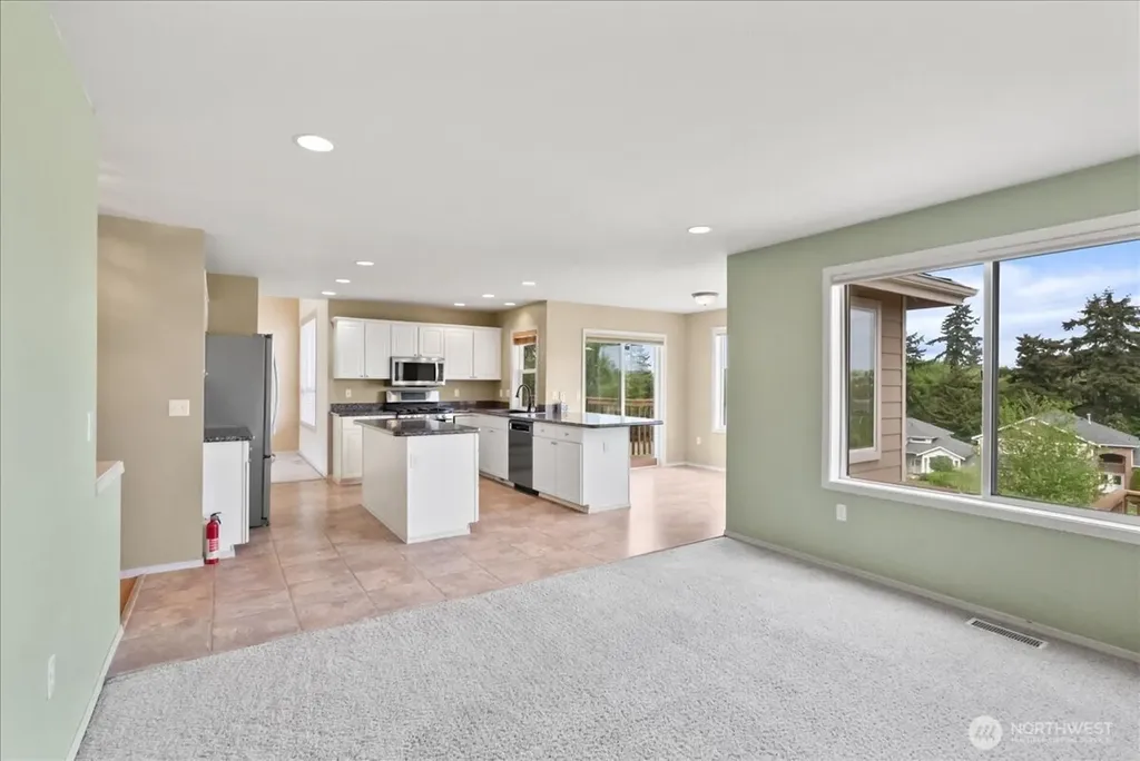 5131 Chinook Drive NE Tacoma WA 98422