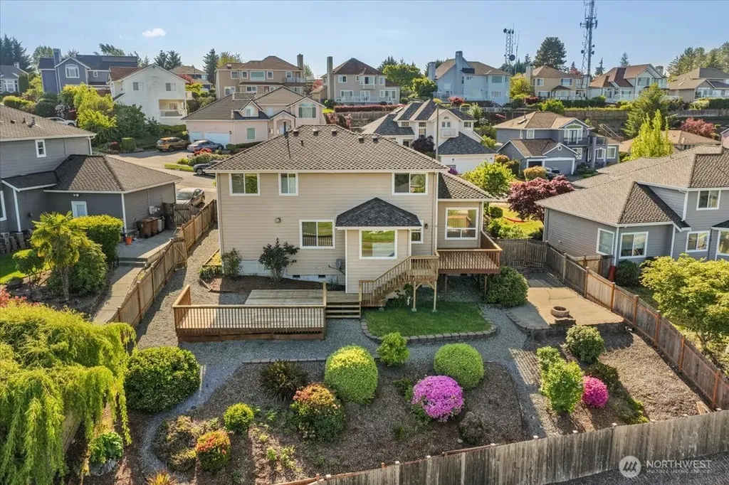 5131 Chinook Drive NE Tacoma WA 98422