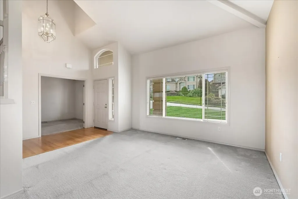 5131 Chinook Drive NE Tacoma WA 98422