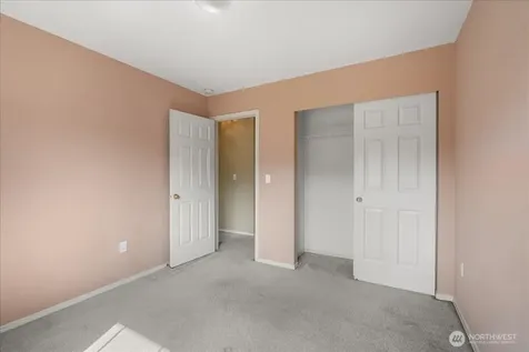 5131 Chinook Drive NE Tacoma WA 98422