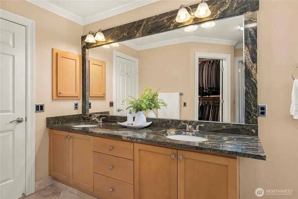 22428 SE 280th Place Maple Valley WA 98038