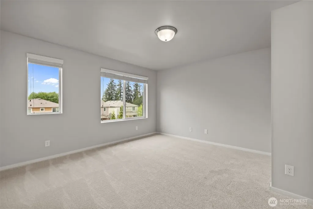 5621 87th Avenue NE Marysville WA 98270