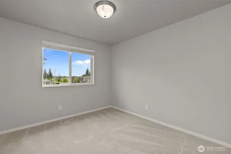 5621 87th Avenue NE Marysville WA 98270