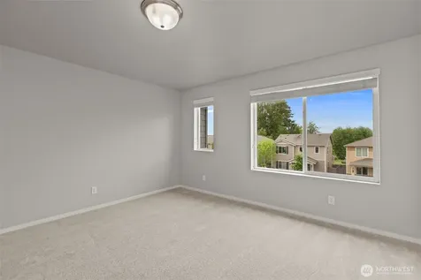 5621 87th Avenue NE Marysville WA 98270