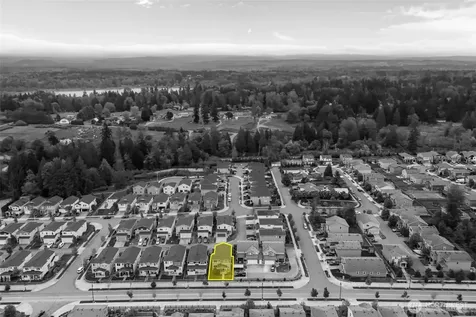 5621 87th Avenue NE Marysville WA 98270