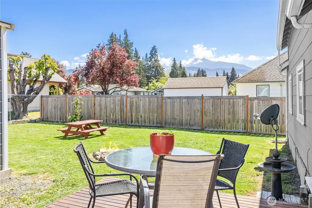 415 N Liberty Street Port Angeles WA 98362