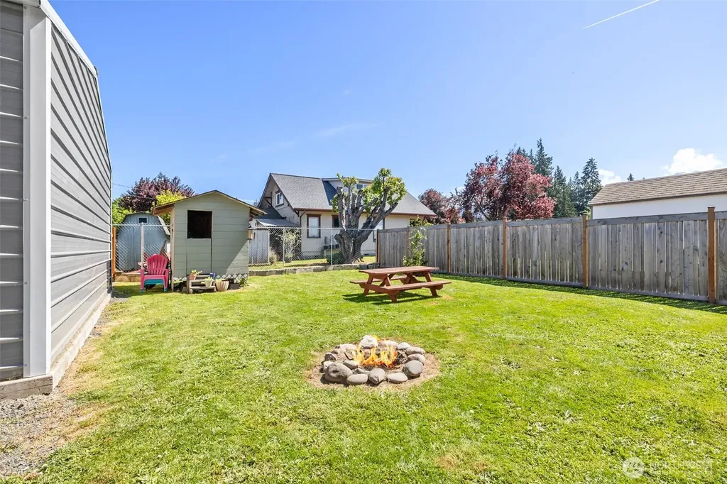 415 N Liberty Street Port Angeles WA 98362