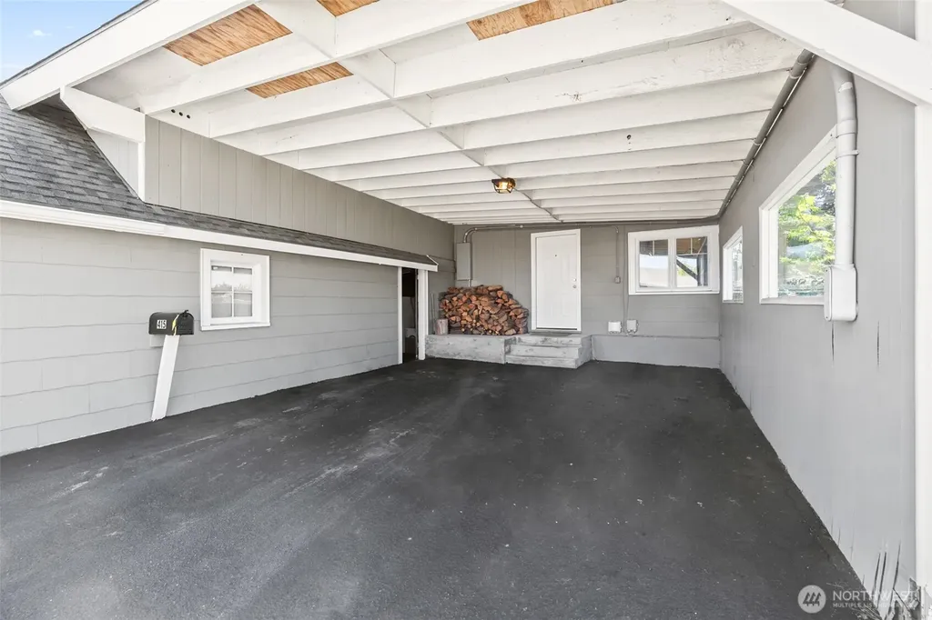 415 N Liberty Street Port Angeles WA 98362