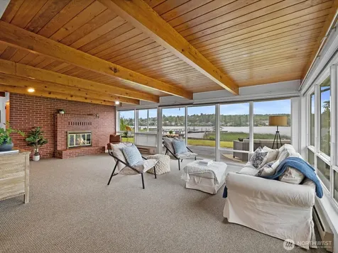 17381 W Big Lake Boulevard Mount Vernon WA 98274