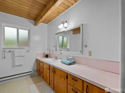 17381 W Big Lake Boulevard Mount Vernon WA 98274