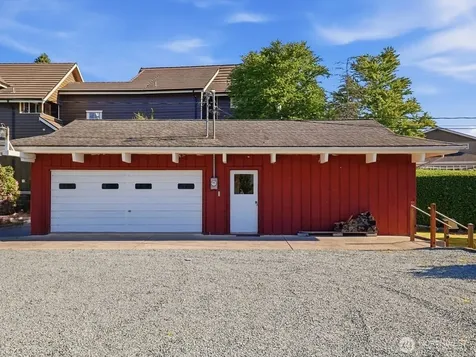 17381 W Big Lake Boulevard Mount Vernon WA 98274