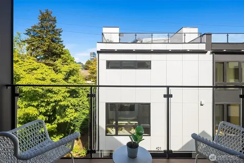 415 99th Avenue NE Bellevue WA 98004
