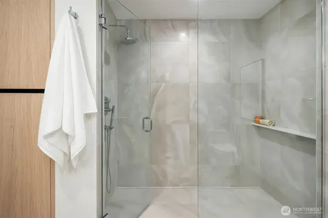 415 99th Avenue NE Bellevue WA 98004