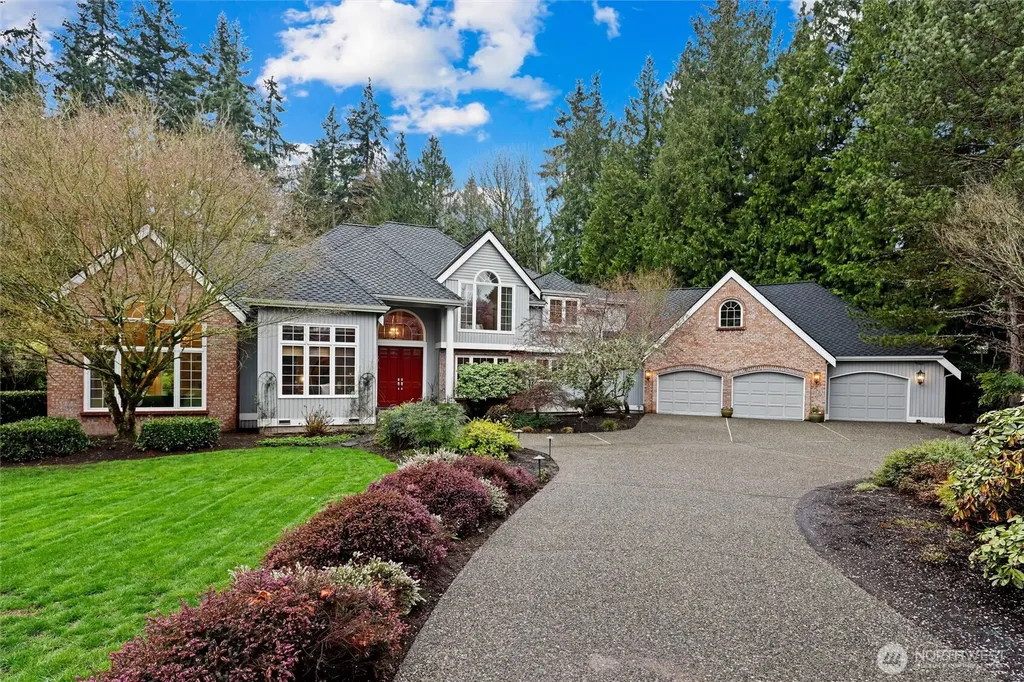 13543 160th Avenue NE Redmond WA 98052
