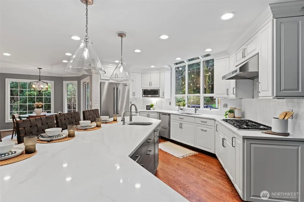 13543 160th Avenue NE Redmond WA 98052