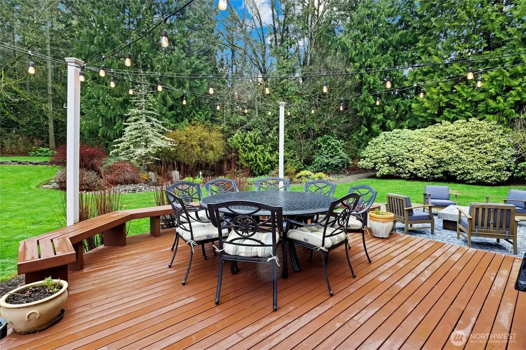 13543 160th Avenue NE Redmond WA 98052