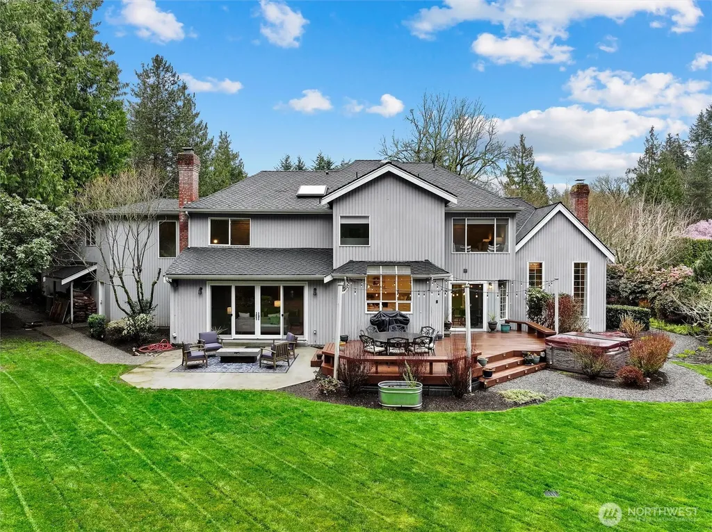 13543 160th Avenue NE Redmond WA 98052