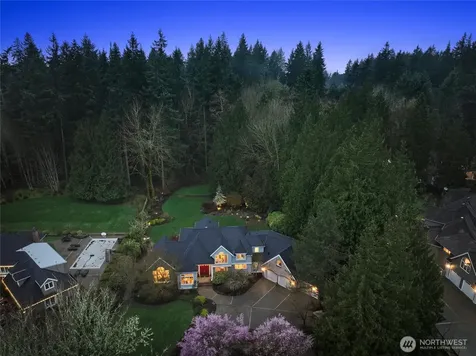 13543 160th Avenue NE Redmond WA 98052
