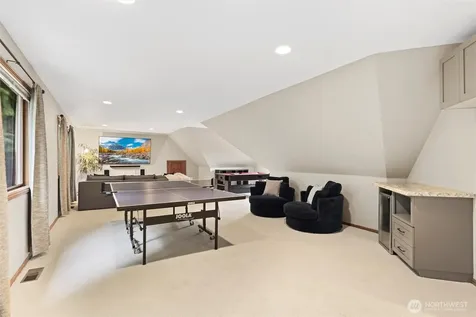13543 160th Avenue NE Redmond WA 98052