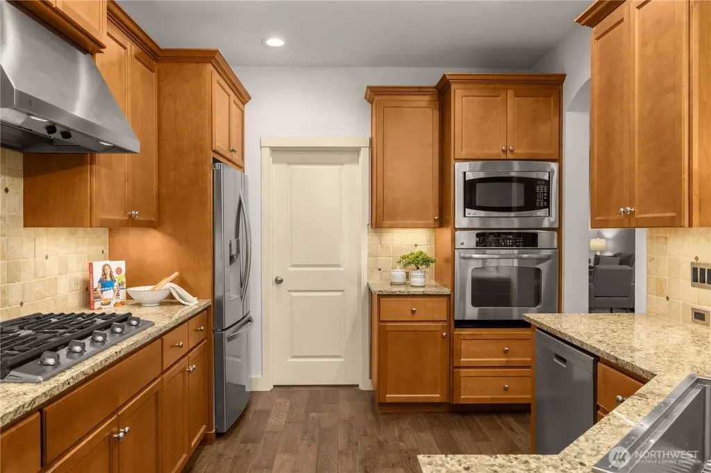 10608 106th Place NE Kirkland WA 98033