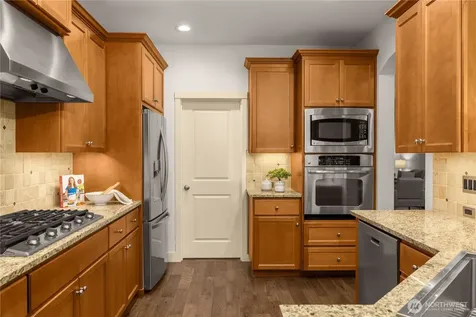 10608 106th Place NE Kirkland WA 98033