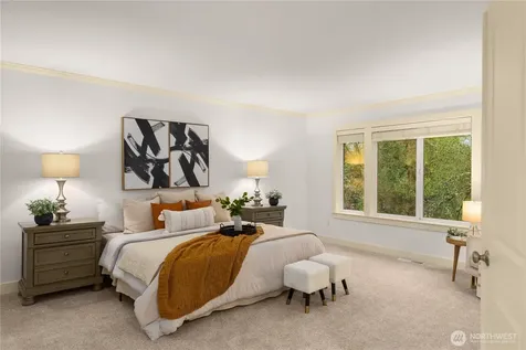 10608 106th Place NE Kirkland WA 98033