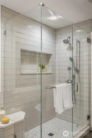 10608 106th Place NE Kirkland WA 98033