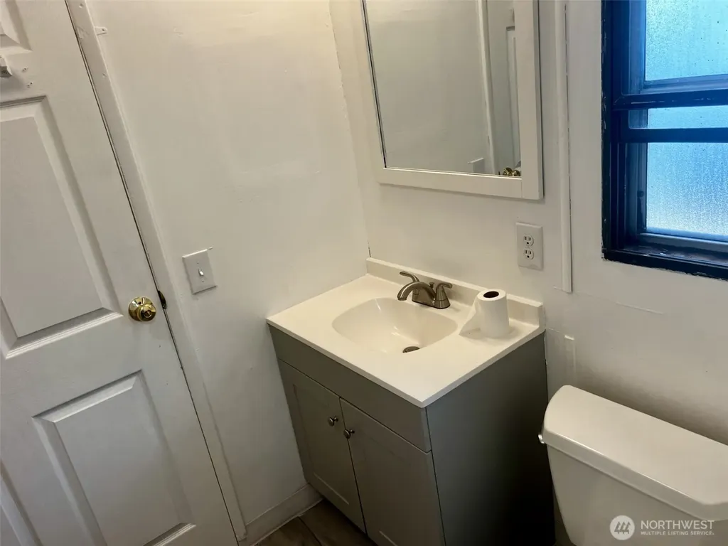 4248 A St SE Auburn WA 98002