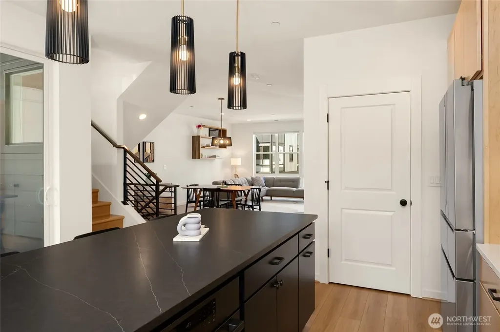 21907 25th St SE Bothell WA 98021