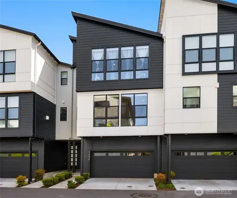 21907 25th St SE Bothell WA 98021