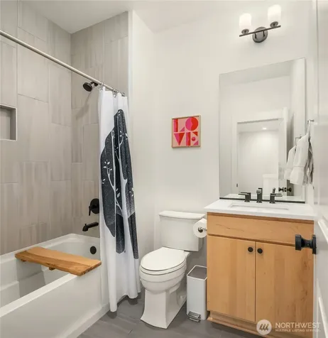 21907 25th St SE Bothell WA 98021