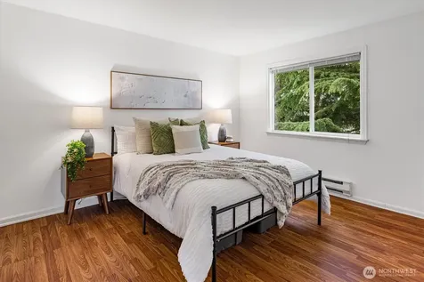 21303 52nd Avenue W Mountlake Terrace WA 98043