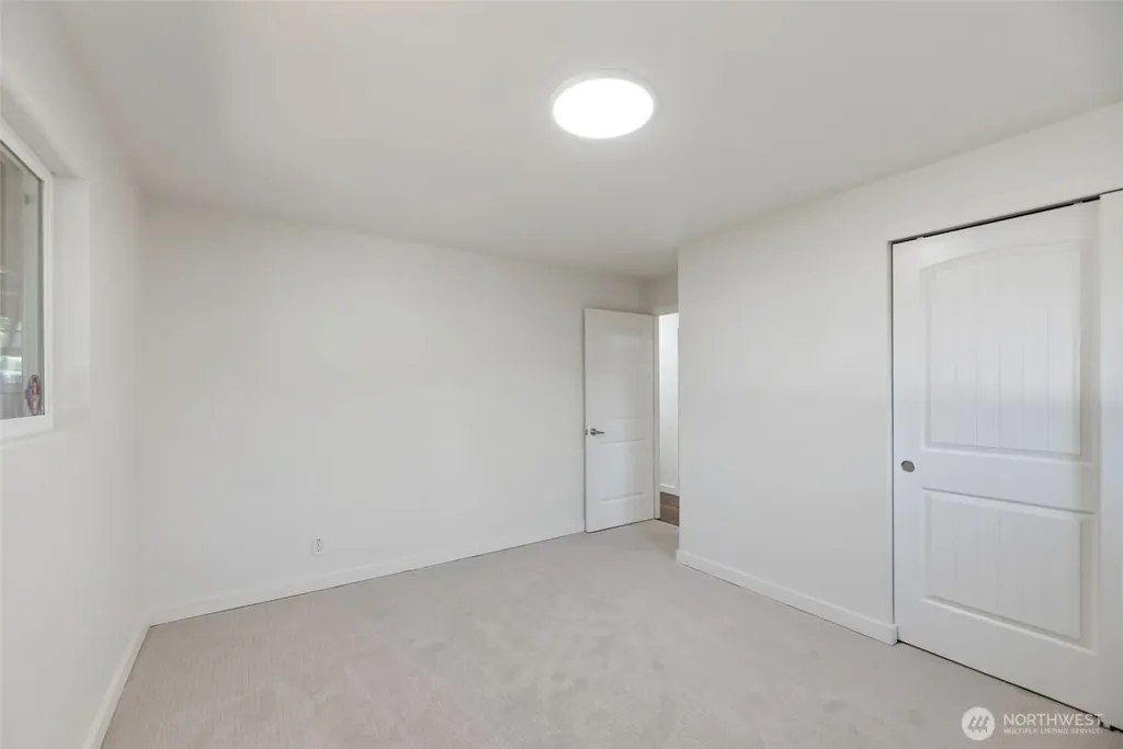 11229 29th Avenue SW Seattle WA 98146