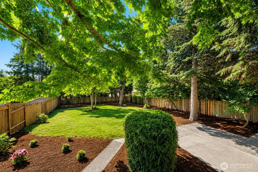 11229 29th Avenue SW Seattle WA 98146