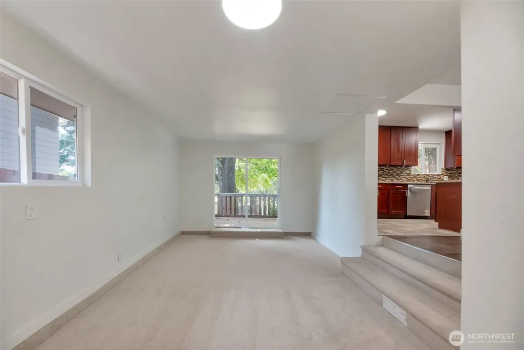 11229 29th Avenue SW Seattle WA 98146