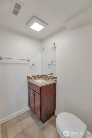 11229 29th Avenue SW Seattle WA 98146