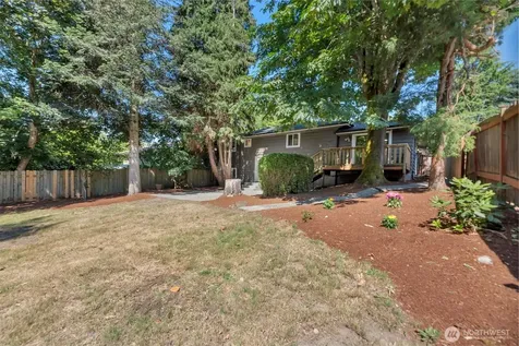 11229 29th Avenue SW Seattle WA 98146