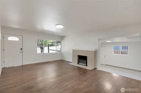 11229 29th Avenue SW Seattle WA 98146