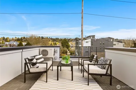 5515 9th Avenue NW Seattle WA 98107