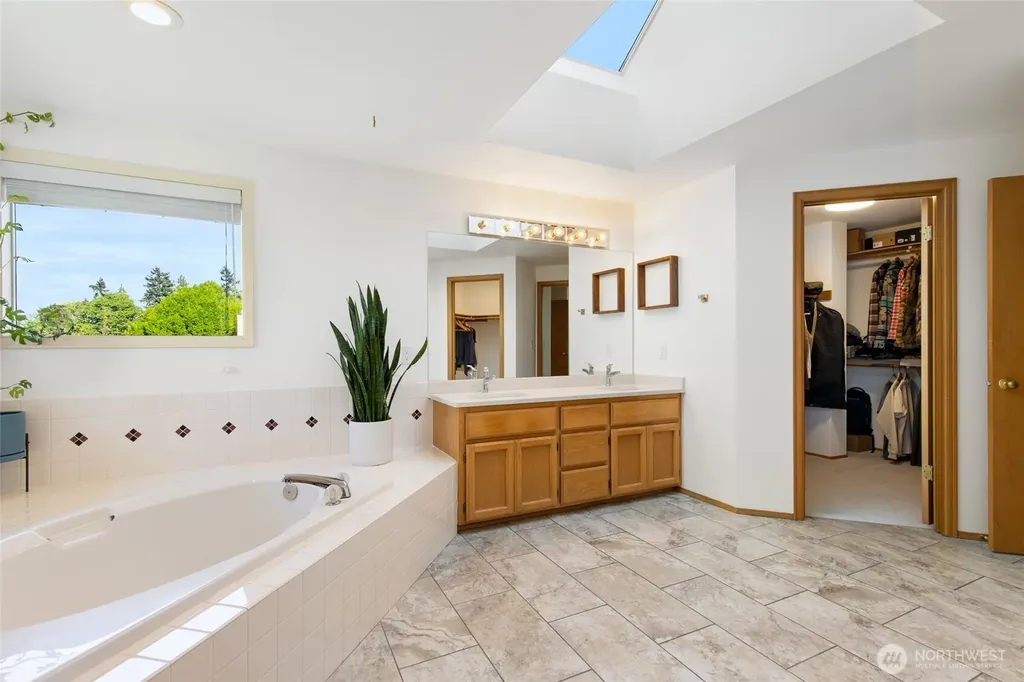 2423 240th Street SE Bothell WA 98021